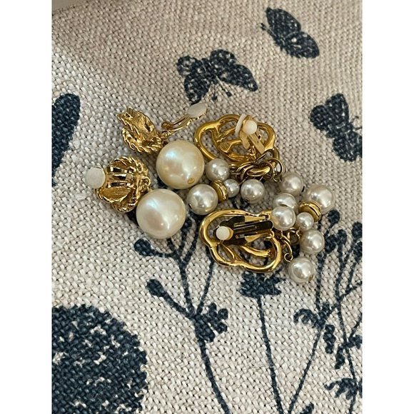 Vintage Gold Tone White Dangle Bead Clip-On Earrings - 2 Pairs - Picture 10 of 13